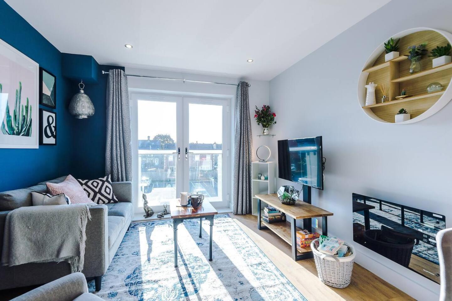 Stunning 2Bedroom 2Bathroom Apt With Parking Space Sheffield Exterior photo